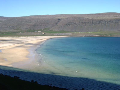 Plage blonde insolite